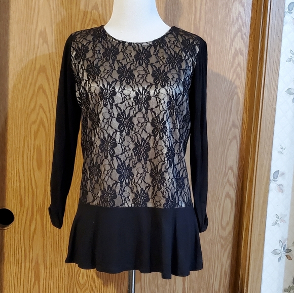 August Silk blouse - Picture 1 of 12